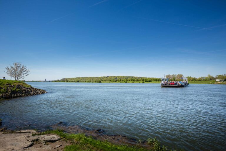 RBT2016-8474Veerpont